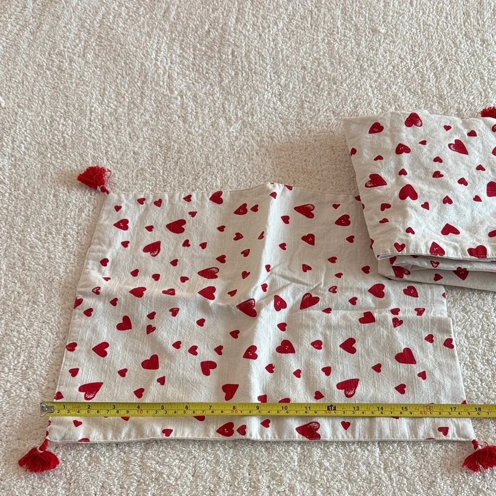 Red Heart Patterned Placemats / set of 4
